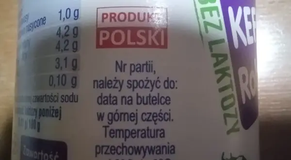 Produkt polski. Nr partii, należy spożyć do: data na butelce w górnej części. Bez laktozy.